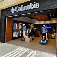 Columbia supera a Decathlon con esta chaqueta polar súper calentita rebajada de 85 a 32 euros 