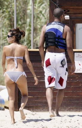 Eva Longoria y Tony Parker de vacaciones en Saint Tropez