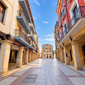 Es la ciudad más infravalorada de España, pero los turistas la han convertido en su favorita para el otoño 