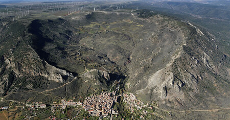 Pueblo Bonito Espana Escapada Rural Burgos Castilla Turismo Encanto