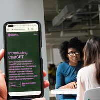¿Ayuda o riesgo? ChatGPT empieza a responder sobre salud mental y estos son los límites de seguridad impuestos por OpenAI para hacerlo con responsabilidad 