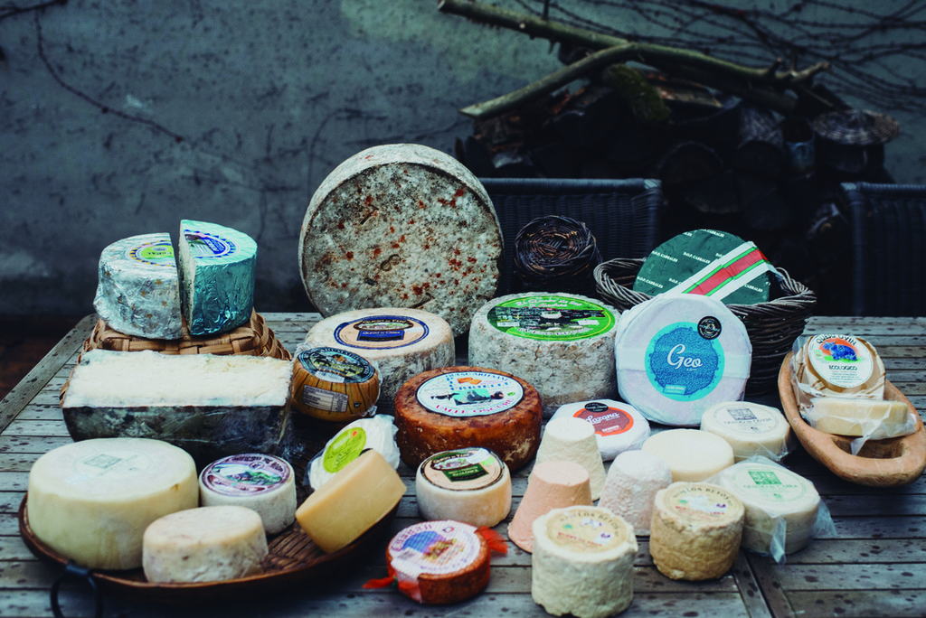 Asturias o el Principado de los 40 quesos: así es la ruta del destino soñado para los muy queseros