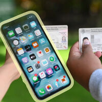 El INE o el pasaporte servirán para registrar una línea celular en México, pero con una condición 