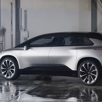 Faraday Future FF91 vs Tesla Model S P100D, comparativa. ¿Son suficientes 1.065 CV para batir a Tesla?