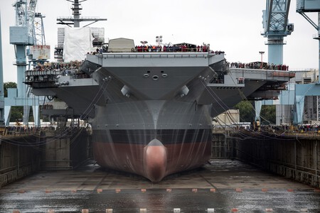 Uss Gerald R Ford Cvn 78 In Dry Dock Front View 2013