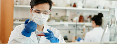 China no tiene rival en baterías y paneles solares. Ya está lista para arrasar también a las farmacéuticas occidentales