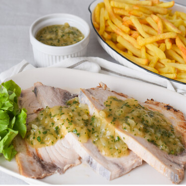 Emperador en salsa verde, una receta ligera y sabrosa perfecta para cualquier ocasión