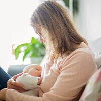 Frenectomía en el bebé: mi experiencia como madre de un bebé lactante operado de frenillo lingual corto