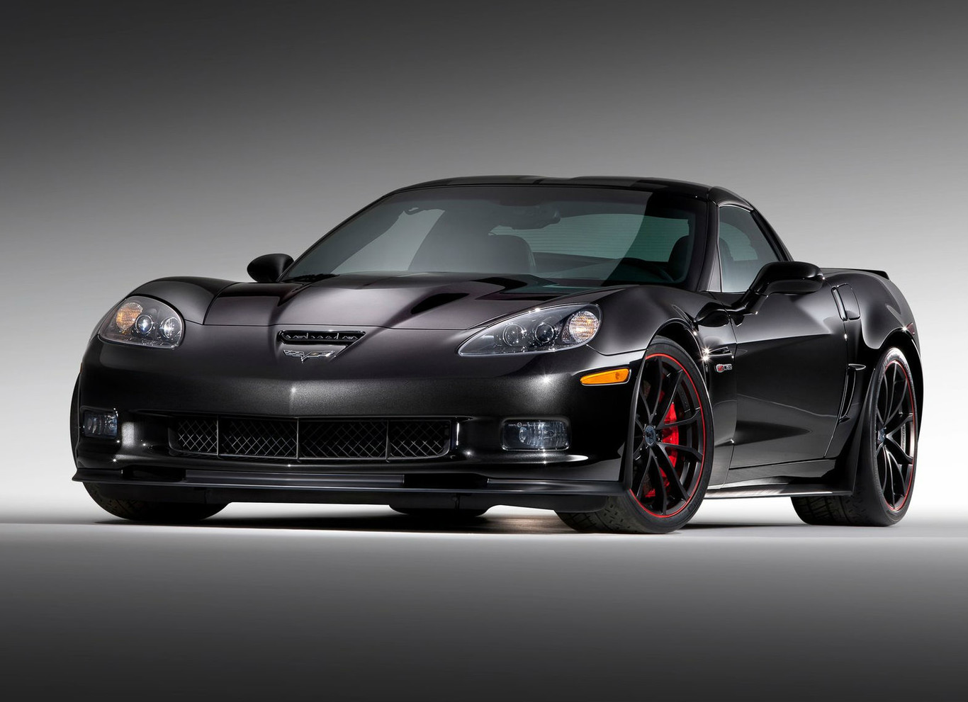 Video: Corvette a control remoto de tamaño real es el juguete con el que todos soñamos