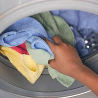 Os especialistas concordam: "Os principais responsáveis ​​pelo consumo de eletricidade são o aquecedor de água e a máquina de lavar roupa, e isso se reflete na conta." 