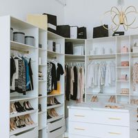 Leroy Merlin tiene en su outlet el vestidor más barato y fácil de montar para ampliar nuestro armario