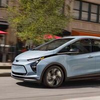 El riesgo de incendio del Chevy Bolt y la llamada a revisión de todas las unidades fabricadas enfrenta a General Motors con LG 