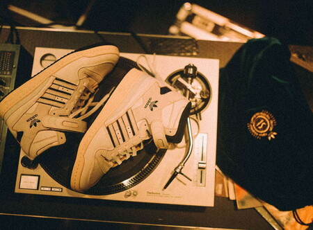 Adidas renueva las adidas Forum 84 Hi para apoyar la cultura y las artes escénicas en Barcelona