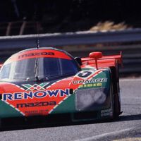 El Mazda que hizo historia en Le Mans sigue vivo contra todo pronóstico: ver cómo resucita su motor rotativo pieza a pieza es pura pornografía mecánica