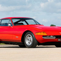 Este Ferrari 365 GTB/4 Daytona fue el primer 'cavallino' que compró Elton John y está a la venta