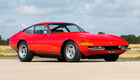 Este Ferrari 365 GTB/4 Daytona fue el primer 'cavallino' que compró Elton John y está a la venta