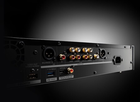 Panasonic Ub9000 2