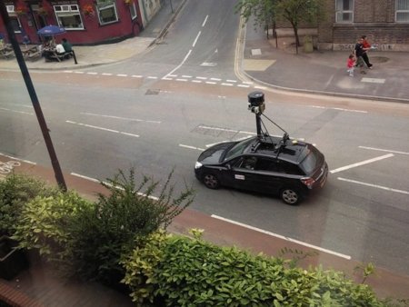 FACUA denuncia a Google ante la Fiscalía para que investige su servicio Street View en España
