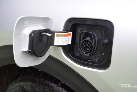 Kia Niro Plug In Hybrid 16