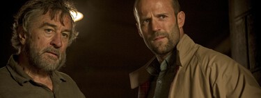Acaba de llegar a Prime Video la ambiciosa película de acción que une a Jason Statham con Robert De Niro pero fracasó en cines 