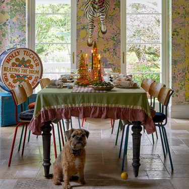 Jamás se me hubiera ocurrido usar un cartón de huevos para recoger las bolas de Navidad: los mejores consejos para guardar la decoración navideña hasta el año que viene