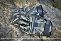 Prueba guantes Triumph Union Black, estilo y comodidad para la ciudad