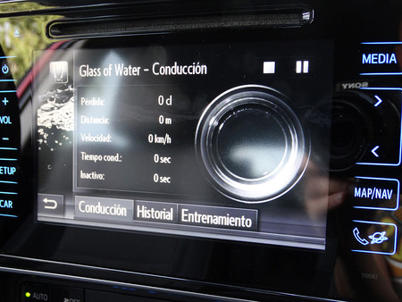 Prueba Toyota Auris Hybrid 2016 Interiores