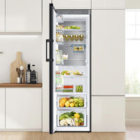 550 euros de descuento para este frigorífico Samsung: tiene una capacidad gigantesca y su consumo energético es mínimo