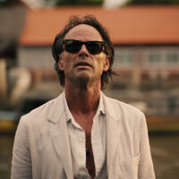 A Walton Goggins de Fallout le está encantando Madrid. Lo que le espera aquí es una ensalada de tiros para fans de John Wick 