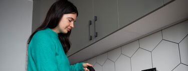 Febre do "Chinamaxxing" está levando muitas pessoas a beber água quente pela manhã: a ciência é clara sobre seus benefícios 