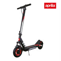 El nuevo patinete eléctrico de Aprilia viene con batería extraíble, motor sin escobillas y suspensión delantera, por 559 euros 