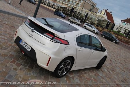 Opel Ampera