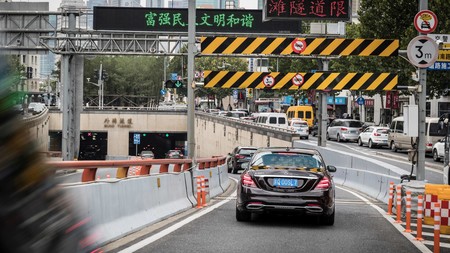 Mercedes-Benz ya enfrenta su Clase S autónomo a los retos del tráfico en China