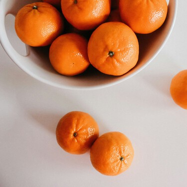 No tires la piel de las naranjas o mandarinas: así puedes reutilizarlas para hacer tu propio perfume 