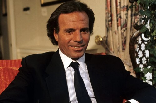 Julio Iglesias