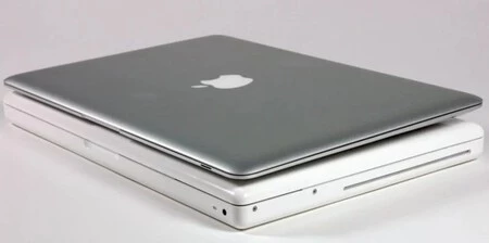 Macbook Air y Macbook de la época