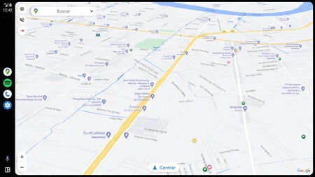 Android Auto 10.8 ベータ版と Google マップがパース ビューで復活