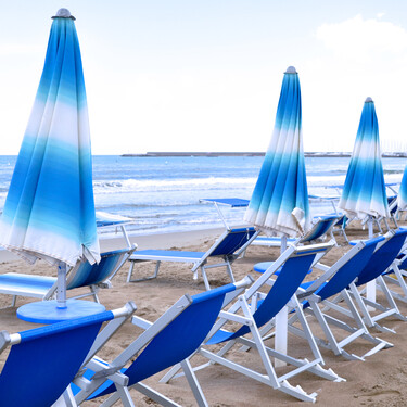 La hamaca plegable y reclinable de Leroy Merlin que va a ser un éxito de ventas: vale menos de 20 euros