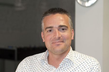 "La App Store es demasiado estricta, pero es superior a Android Market", entrevista a Eneko Knörr de Ideateca