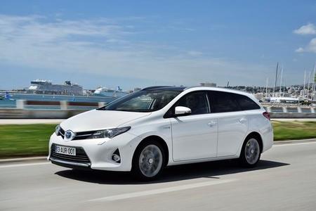 Toyota Auris Hybrid Touring Sports