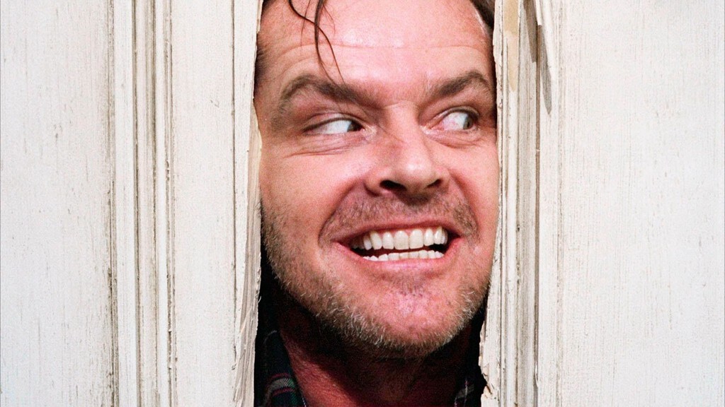Jack Nicholson era tan jodidamente bestia destrozando las puertas en El Resplandor que acabaron usando unas de verdad Jack Nicholson era tan jodidamente bestia destrozando las puertas en El Resplandor que acabaron usando unas de verdad