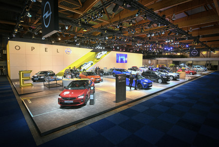 El Auto Show de París también se cancela, sin decir 'no' a eventos derivados