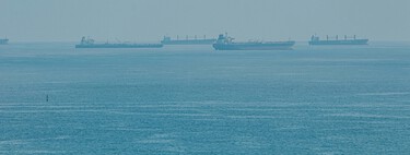 Há um congestionamento de superpetroleiros no Mar Vermelho: eles são a grande esperança mundial para desbloquear o Estreito de Ormuz 