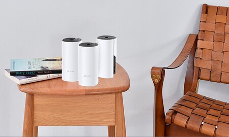 Mejorar tu cobertura WiFi en casa te costará menos dinero con el kit TP-Link Deco P9 de 3 nodos que Amazon tiene rebajado a 189,99 euros