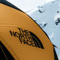 Segundas rebajas en El Corte Inglés: aprovecha y llévate esta chaqueta The North Face resistente al agua a mitad de precio   