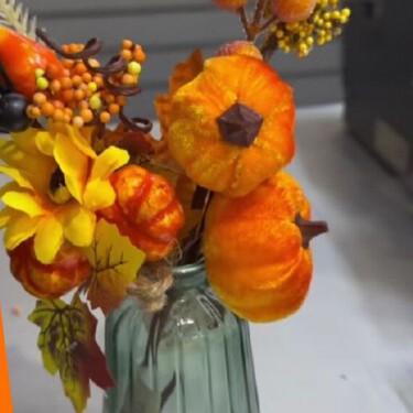 Dónde comprar decoraciones en el centro de CDMX para otoño y Día de Muertos por menos de 100 pesos