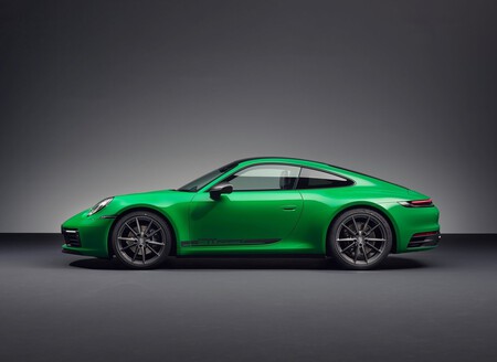 Porsche 911 Carrera T 2024