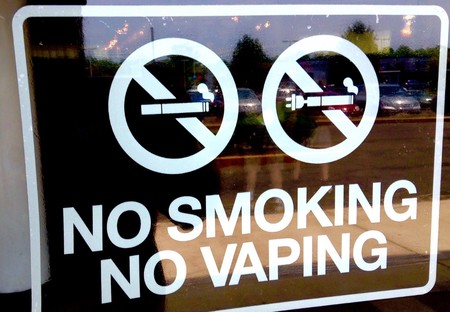 Apple retira todas las aplicaciones de cigarrillos electrónicos de la App Store por motivos de salud
