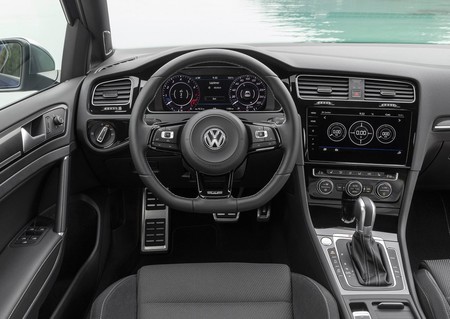 Volkswagen Golf R 2017 1280 14