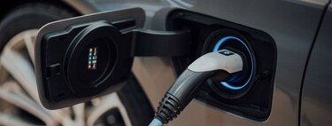 Los analistas decían hace 8 años que los autos eléctricos colapsarían la oferta del petróleo hoy. Esto es lo que sucedió en realidad